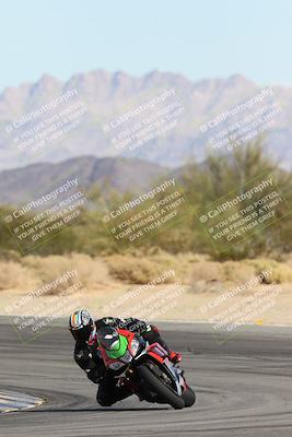 media/Nov-16-2025-Race Pace (Sun) [[8c5fa54630]]/Non Verified Riders (1st 20 Minutes)/2-Turn 10 (1010am)/